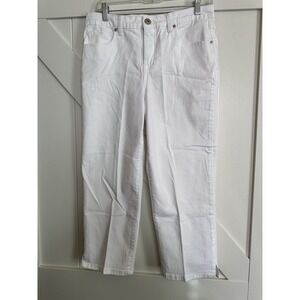 Style & Co NWOT White Denim Capri Mid Rise Rhinestone Back Pockets Sz 8‎